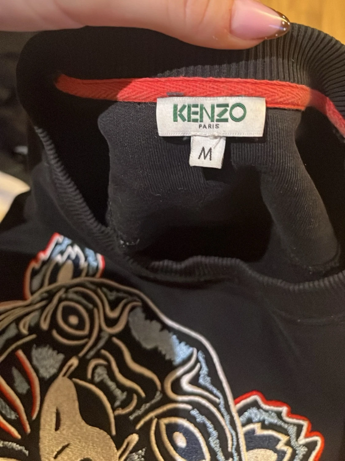 Svart Kenzo sweatshirt med tigerbrodyr - 3
