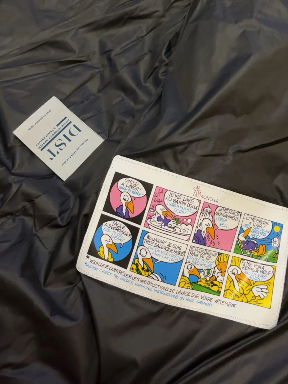 Svart Moncler pufferjacka med huva - 5