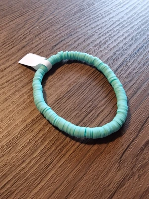 Armband polymerlera - Armband bohemian clay. Stretch armband. Semester stil. Polymerlera.