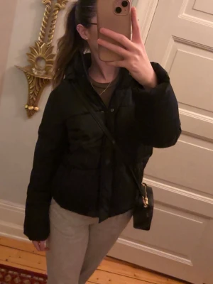 Jacka  - Säljer denna fina jackan 