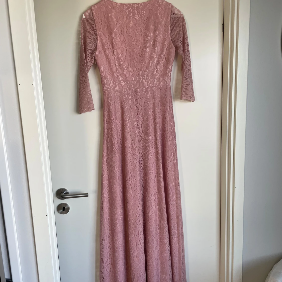 Helt ny festklänning - 93