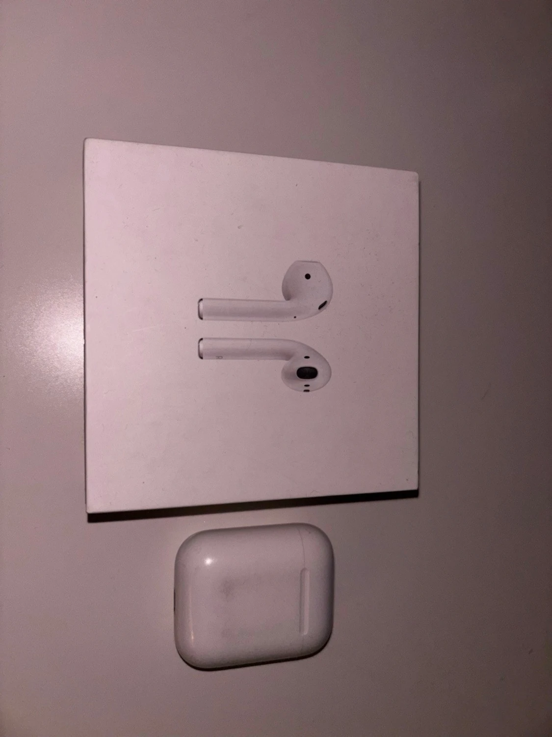 Apple AirPods (2nd Generation) ”ÄKTA”