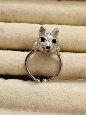 Silverfärgad ring 🐶 hund  - Justerbar 