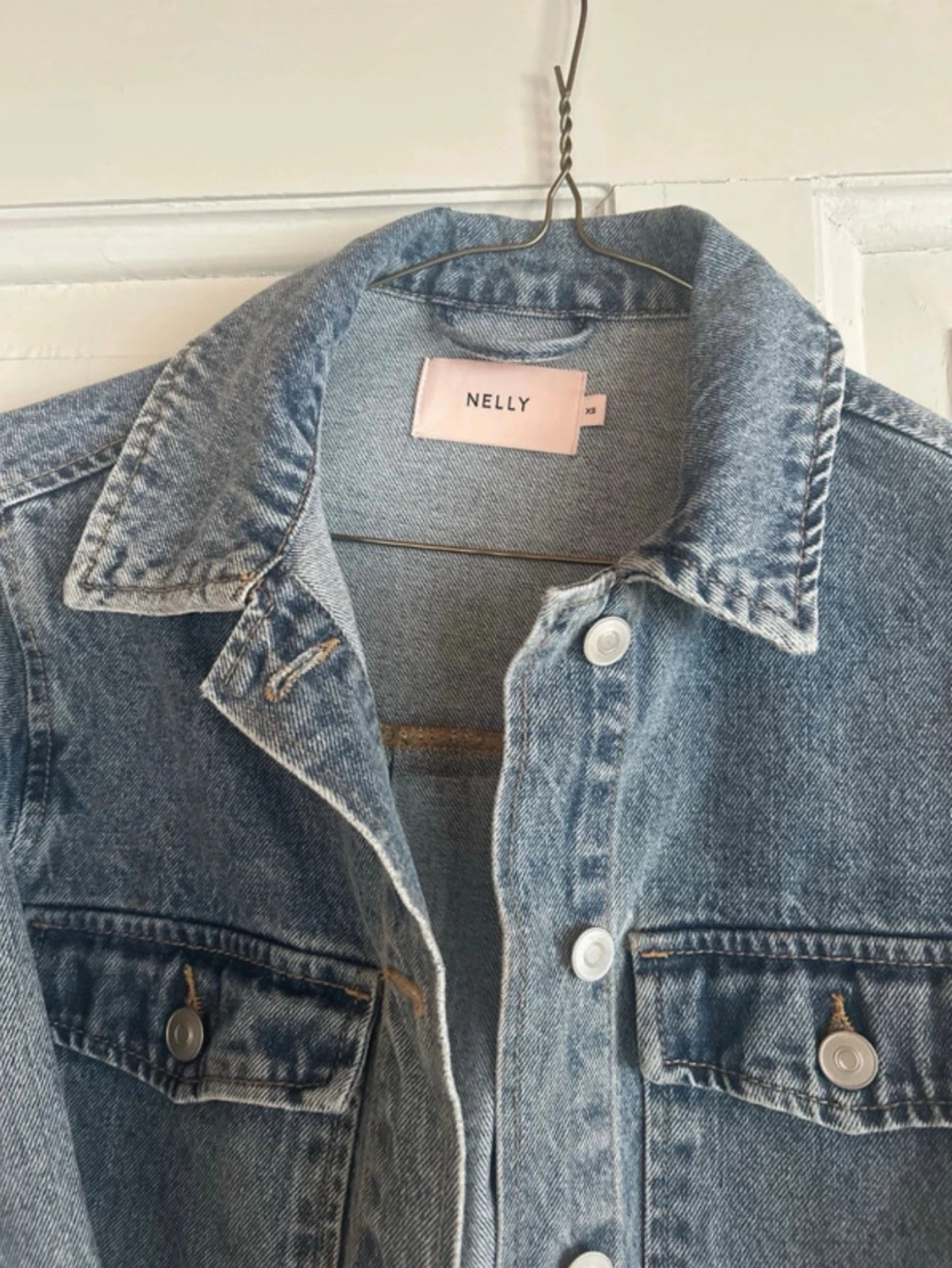 Blå jeansjacka från Nelly - 2