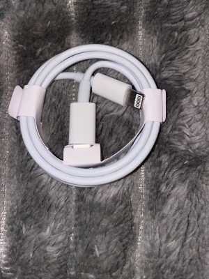 Snabbladdare iPhone  - USB-C till Lightning 20W, ca 1m Passar iPhone 5–14