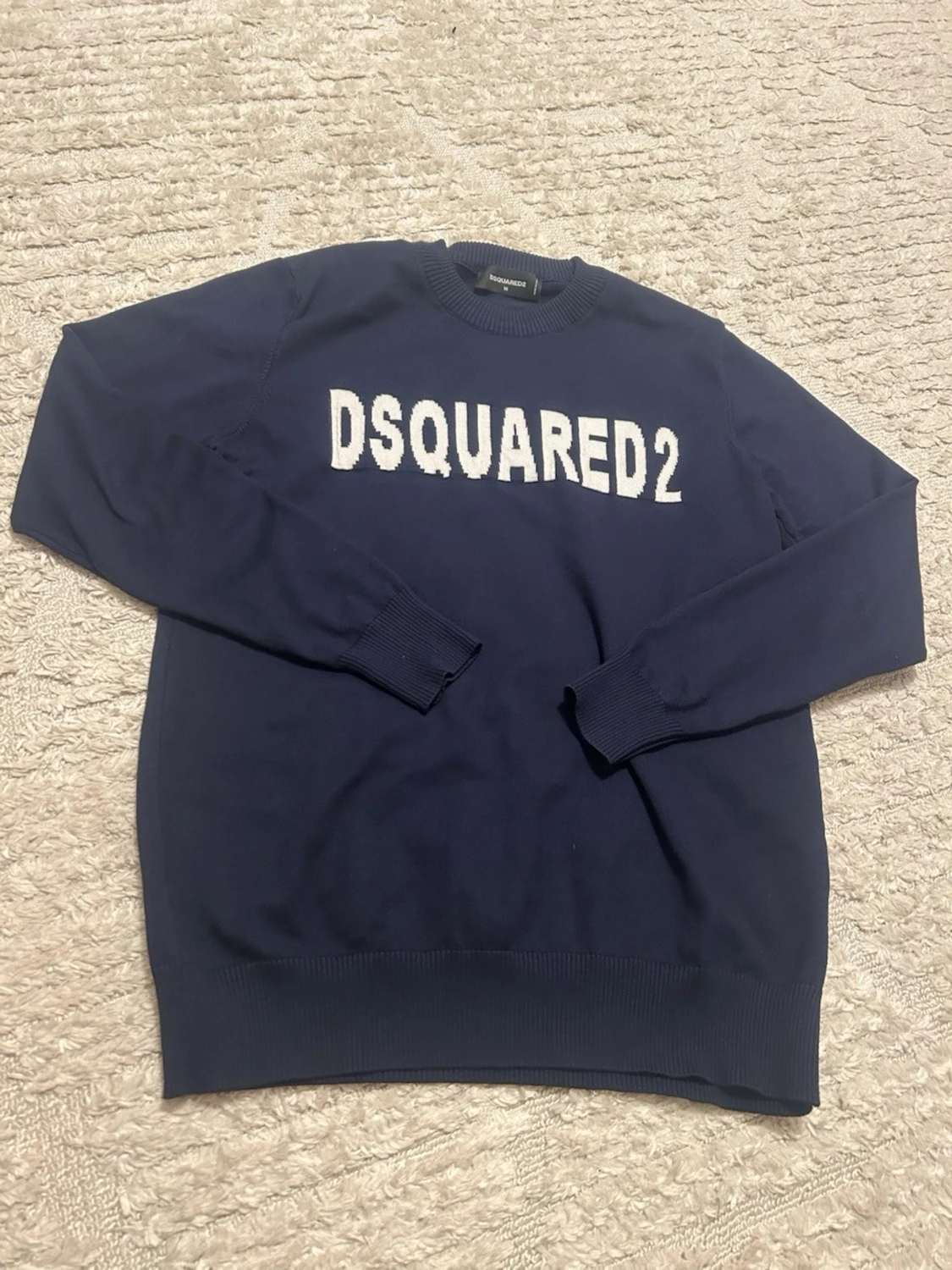 Marinblå tröja från Dsquared2