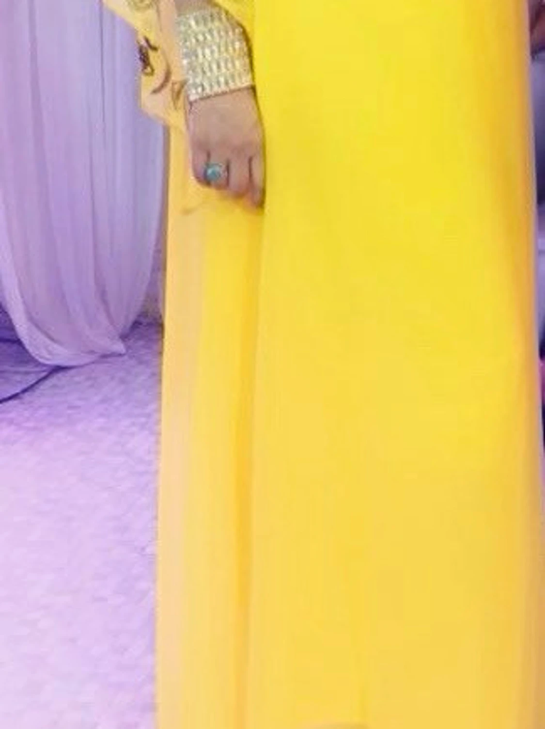 Gul långklänning med broderi - 6