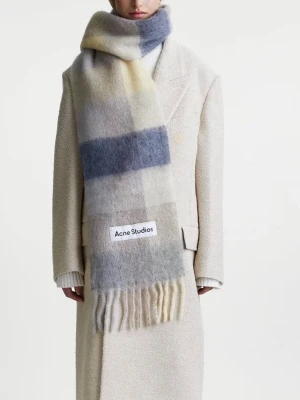 Acne Studios halsduk - Acne Studios halsduk! Nypris 3050 kr