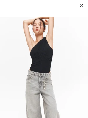 Body hm - Oanvänd body från hm