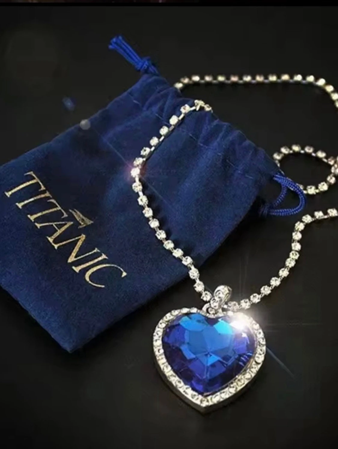 💙Nytt lyxigt Blått hjärthalsband💙 Titanic halsband med presentpås Stor berlock 💙 - 2