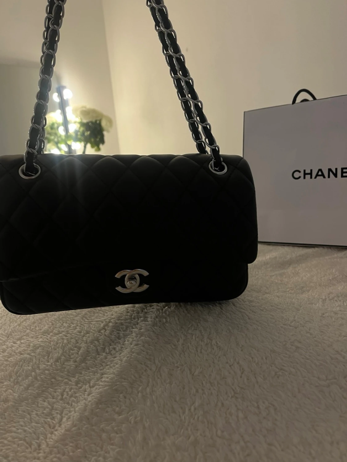 Svart quiltad axelväska - 5