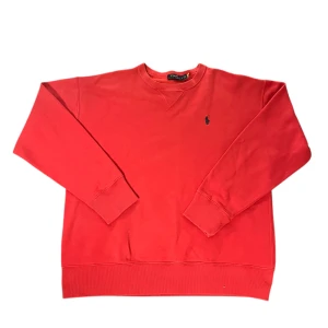 PoloRalplauren tröja  - Riktig snygg ralplauren tröja 100% äkta passar bra till vardags outfit. Hör gärna av dej om du funderar på något 😁