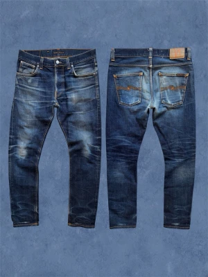 *SELVAGE* NUDIE LEAN DEAN - Ett par Nudie selvage jeans med en oerhört snygg tvätt som kommer bli ännu fetare med tiden! Slim fit. Det står W31 inuti men gå alltid efter måtten. Hör av dig vid frågor! Mått: Ytterbenslängd - 99 cm, Midja - 41 cm, Bensöppning - 16 cm