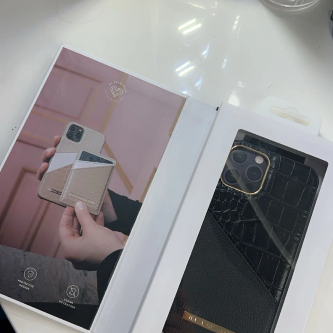 IDEL OF SWEDEN skal  - 1