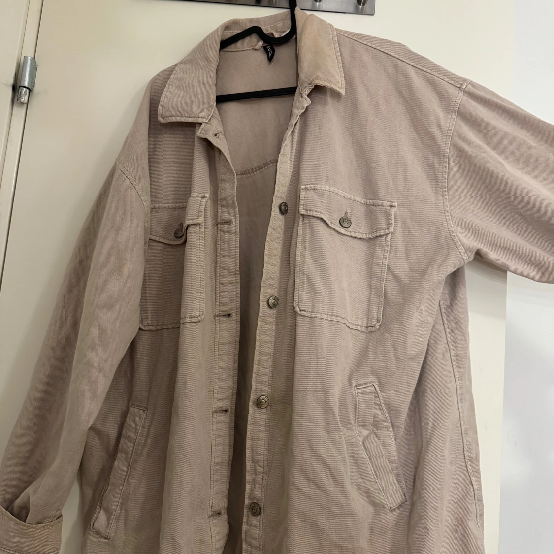 Beige overshirt i manchester från H&M - 2