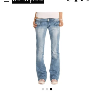 Bestyled jeans  - Bootcut jeans från bestyled berlin, import från tyskland. Väldigt låg midjade. 