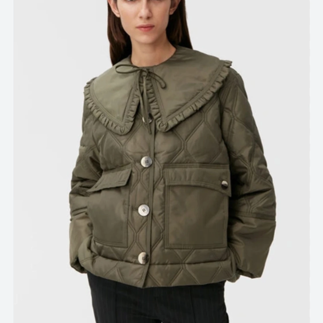 SÖKER!! GRÖN GANNI JACKA - 1