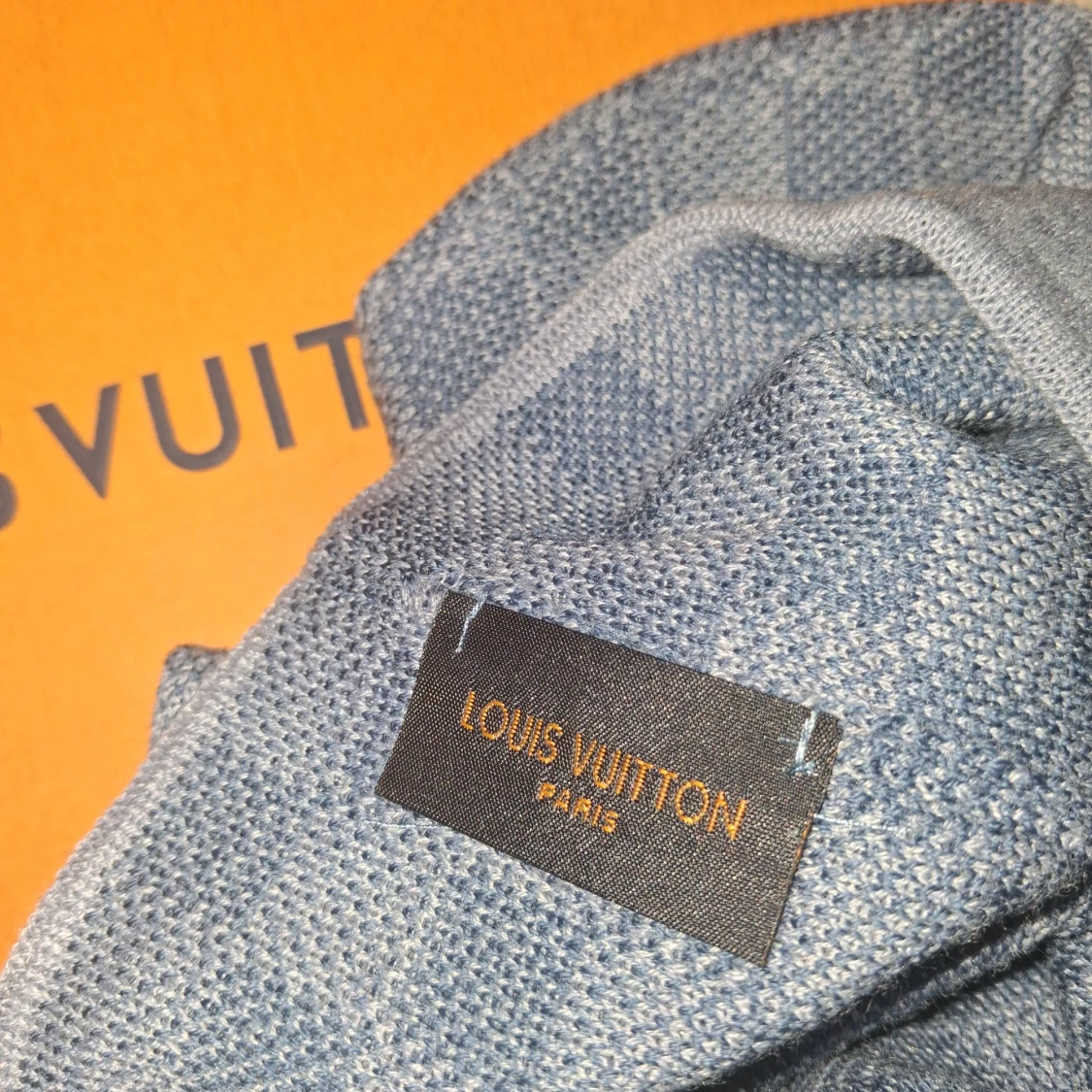 Blå rutig mössa från Louis Vuitton - 2