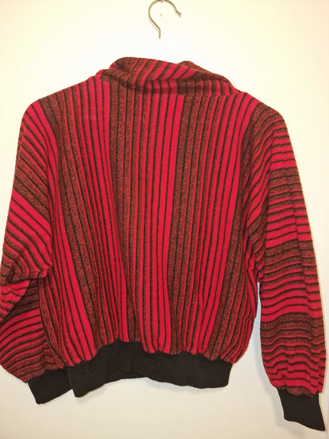 Randig röd polotröja  - 2