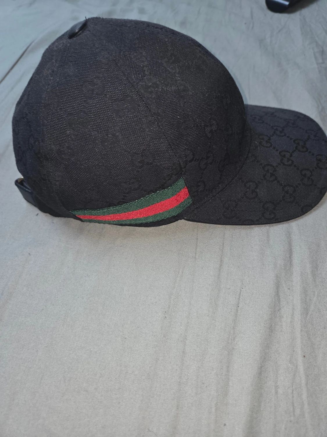 Svart Gucci keps med GG-mönster - 2