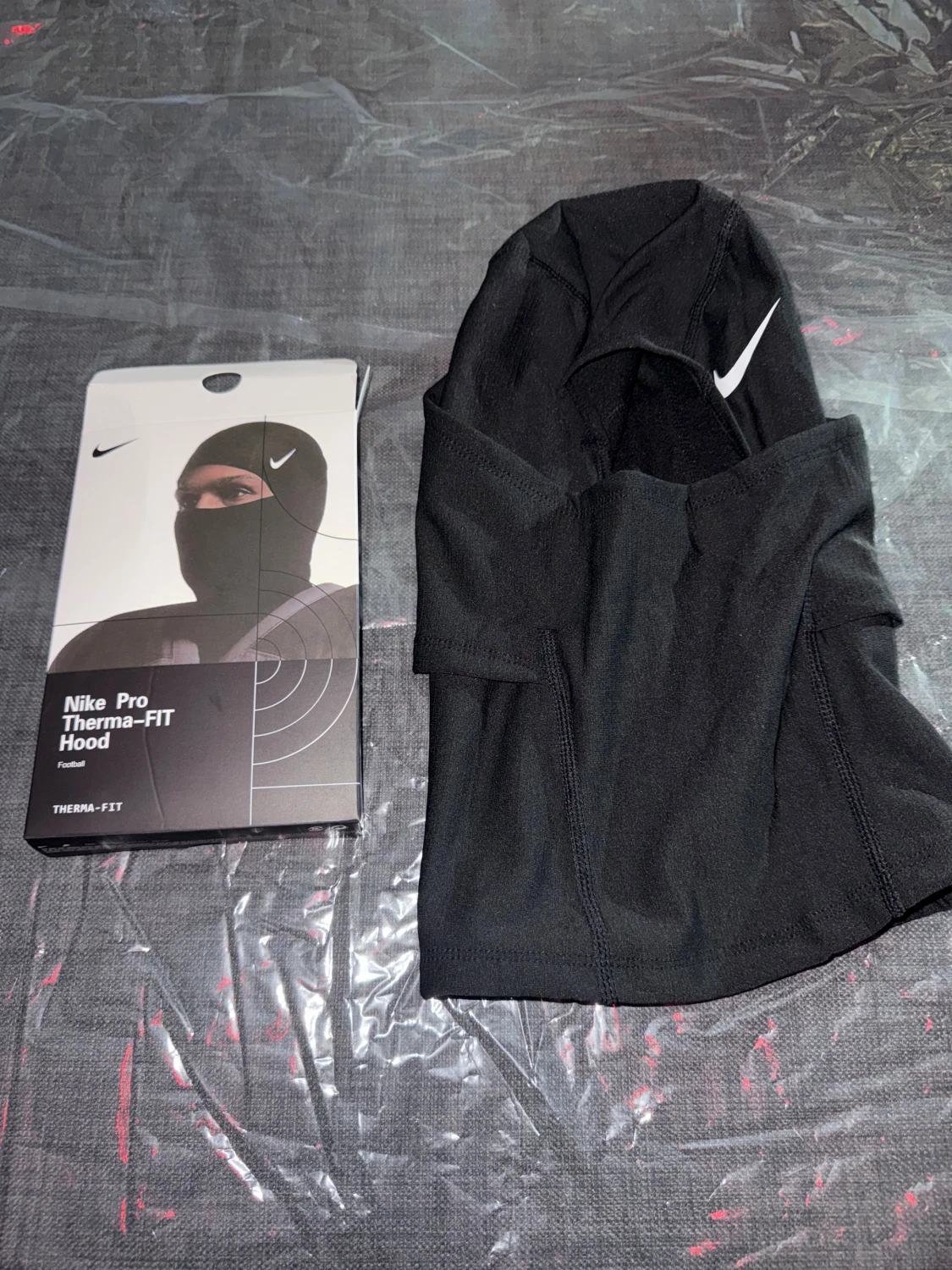 Nike Pro svart Therma-FIT huvtröja