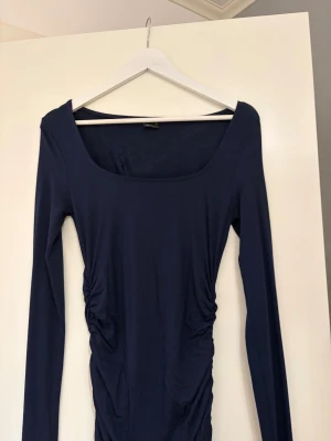 Långklänning  - Använd fåtal gånger! 