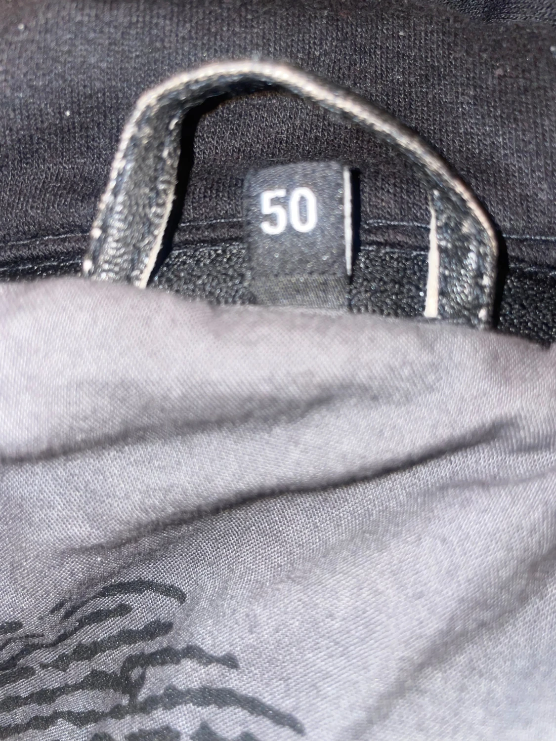 Svart skinnjacka med huva från Molltan - 4