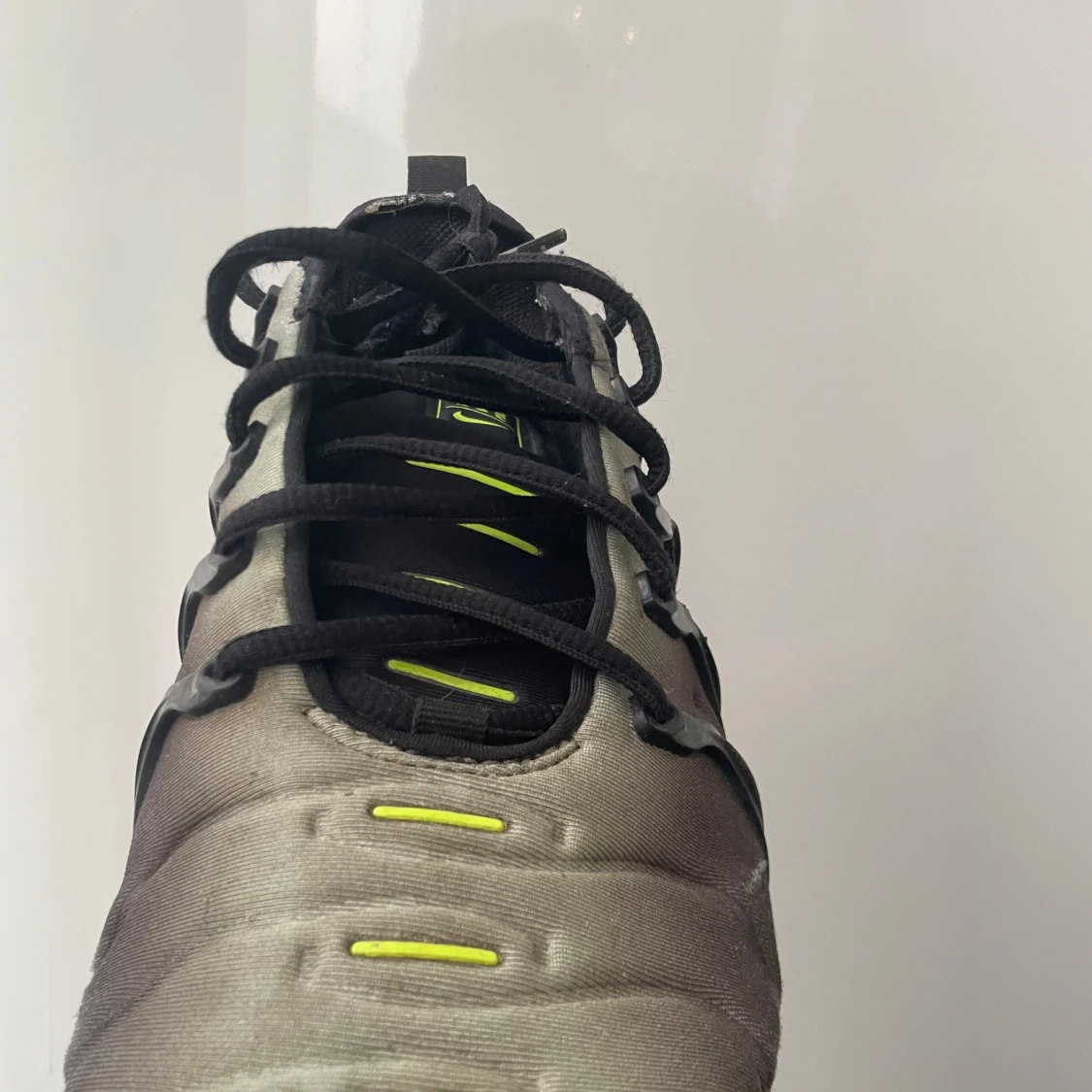 Nike Air Vapormax Plus Svart/Grå - 2