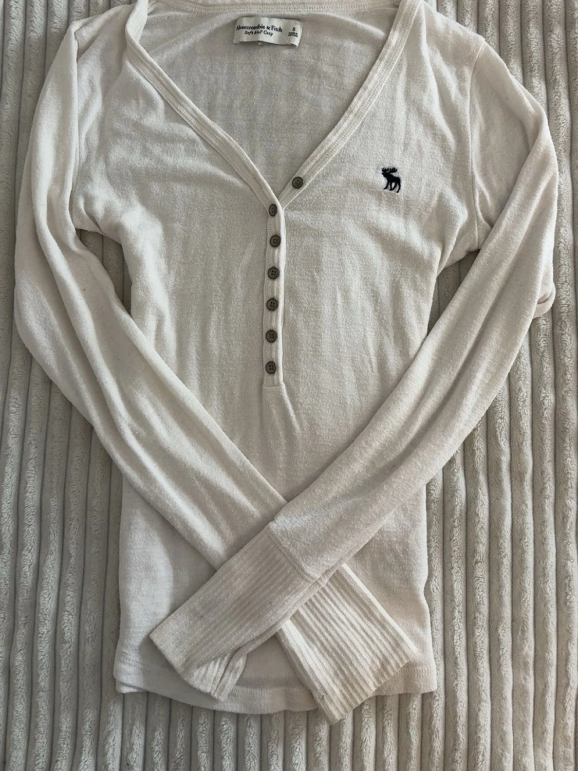  Abercrombie & Fitch topp med knappar - 1