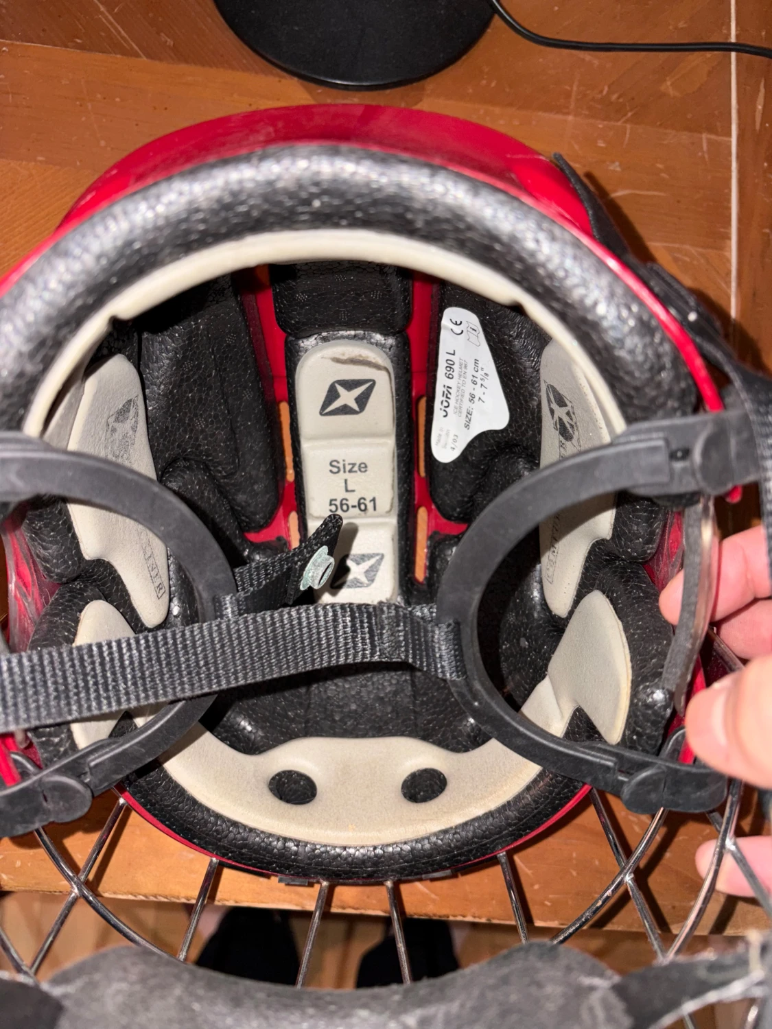 Röd hockeyhjälm Jofa med galler - 3