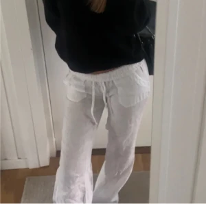 Chelsea Linnebyxor - Jättepopulära linnebyxor från Chelsea, helt oanvända!!!!💕köpta för 599 och aldrig använda därav priset!