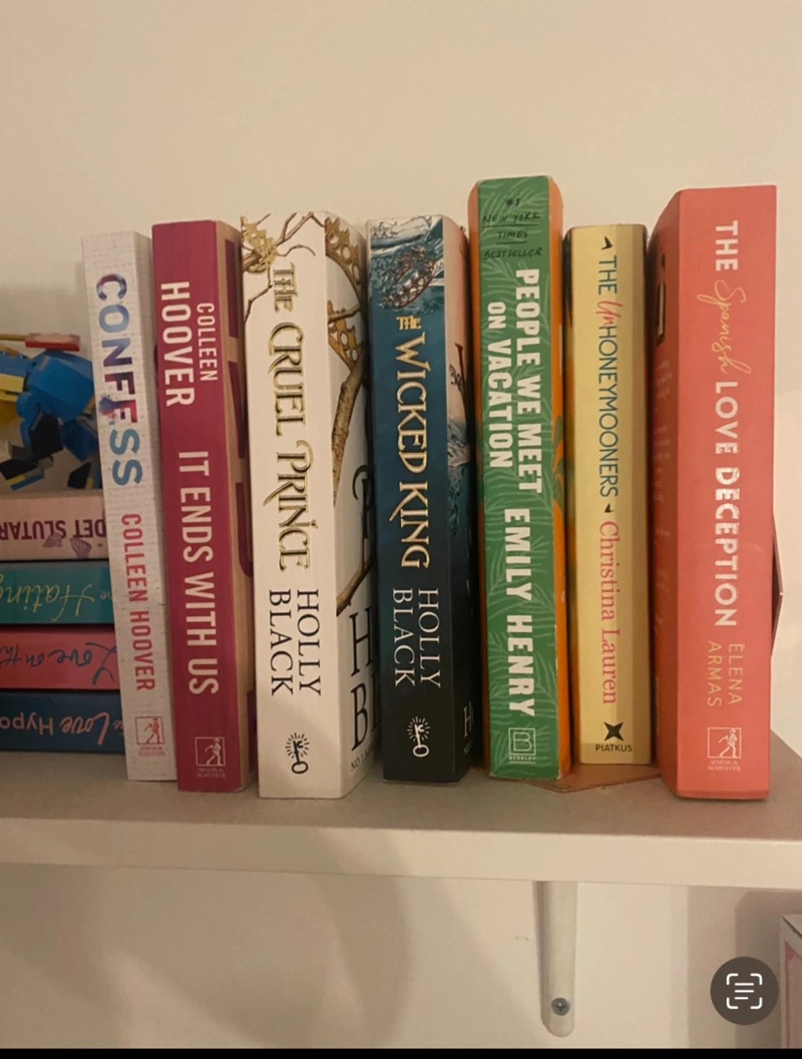 många olika trendiga böcker!