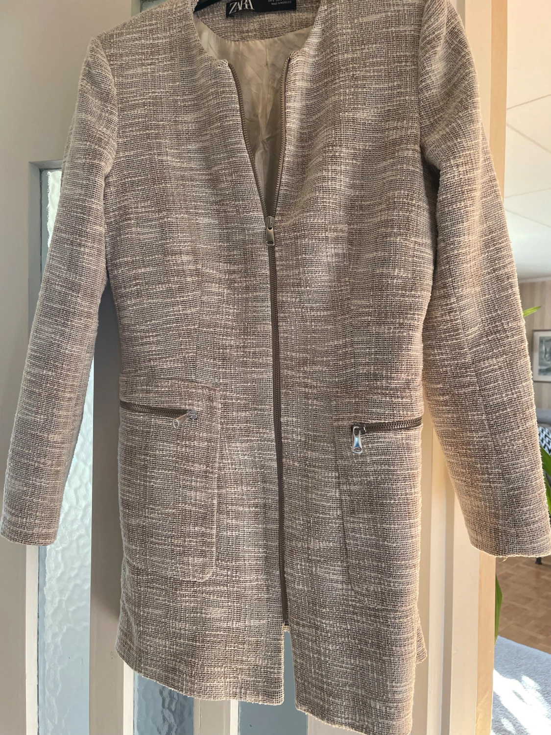 Beige kavajjacka från ZARA