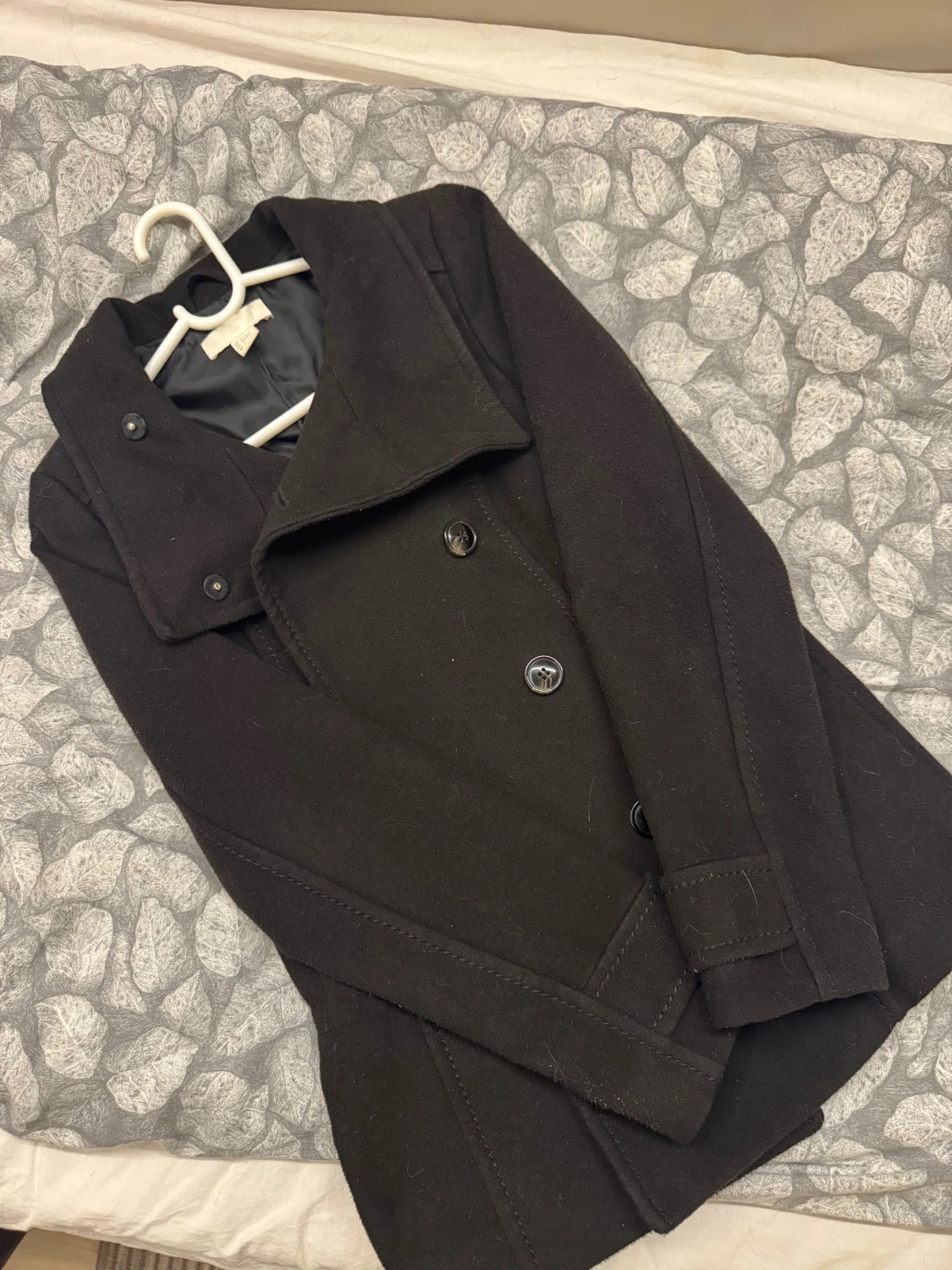 Svart skepparkavaj från H&M, strl 34 - 2