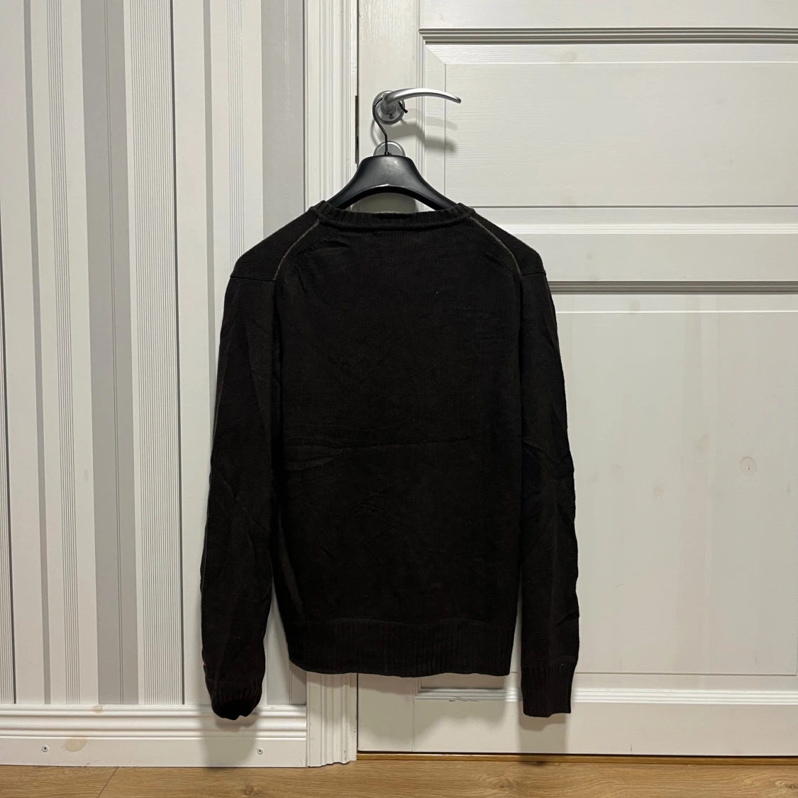 Mörkbrun stickad tröja Tommy Hilfiger - 2