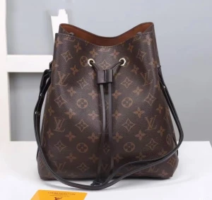 Lyxig väska - Till dig som vill ha lyxig väska   