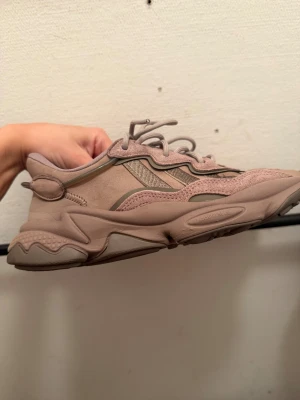 Adidas skor - Köpte förra hösten