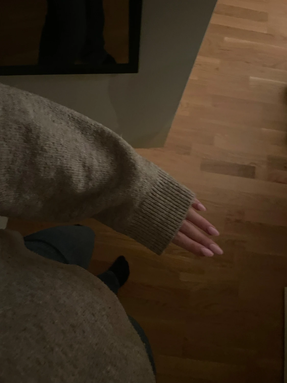 Beige stickad tröja  - 1