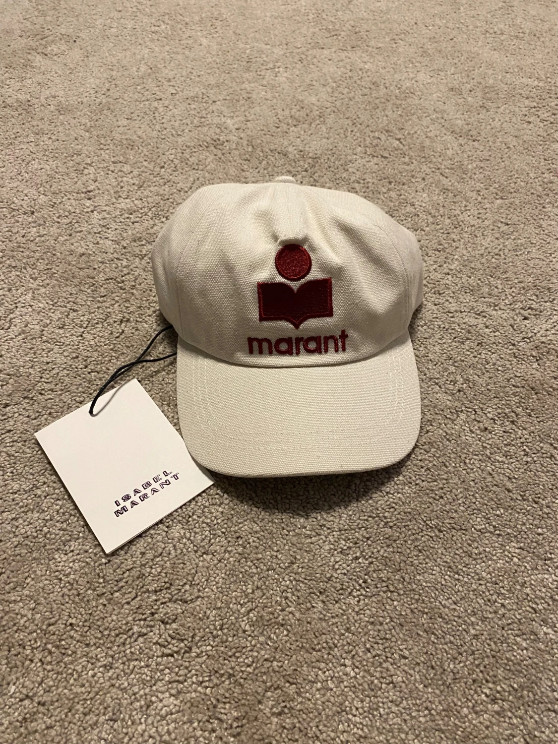Vit keps från Isabel Marant