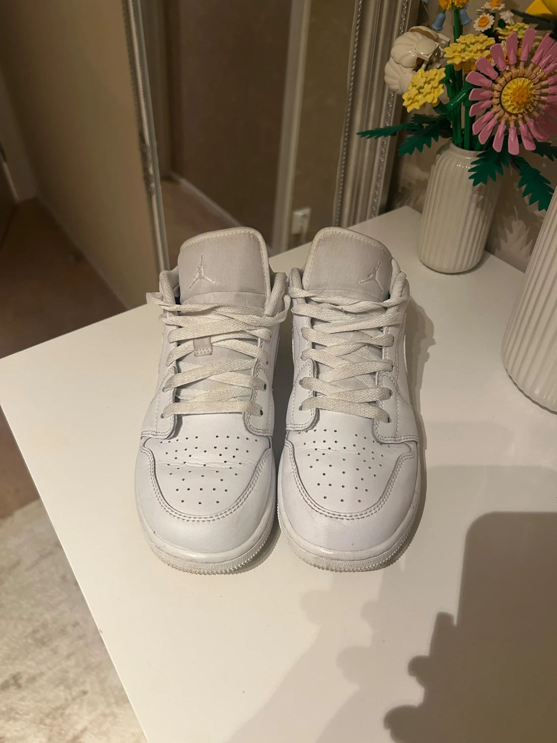 Nike Air Jordan 1 Low  - 1