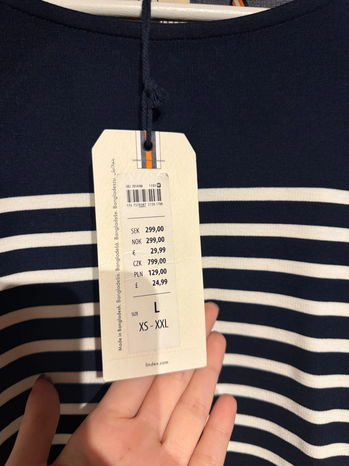 Randig marinblå klänning från Lindex - 3