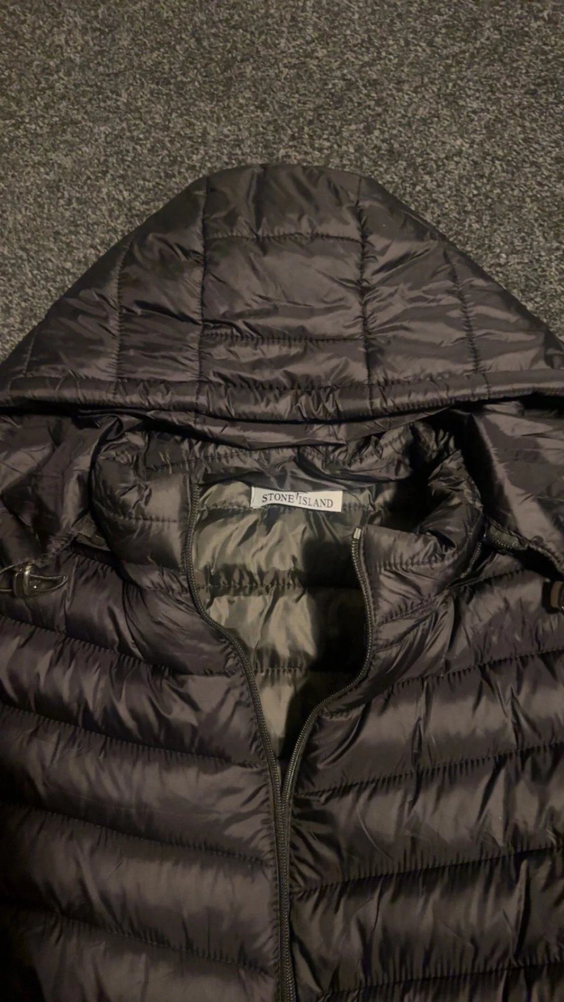 Svart dunjacka från Stone Island - 1