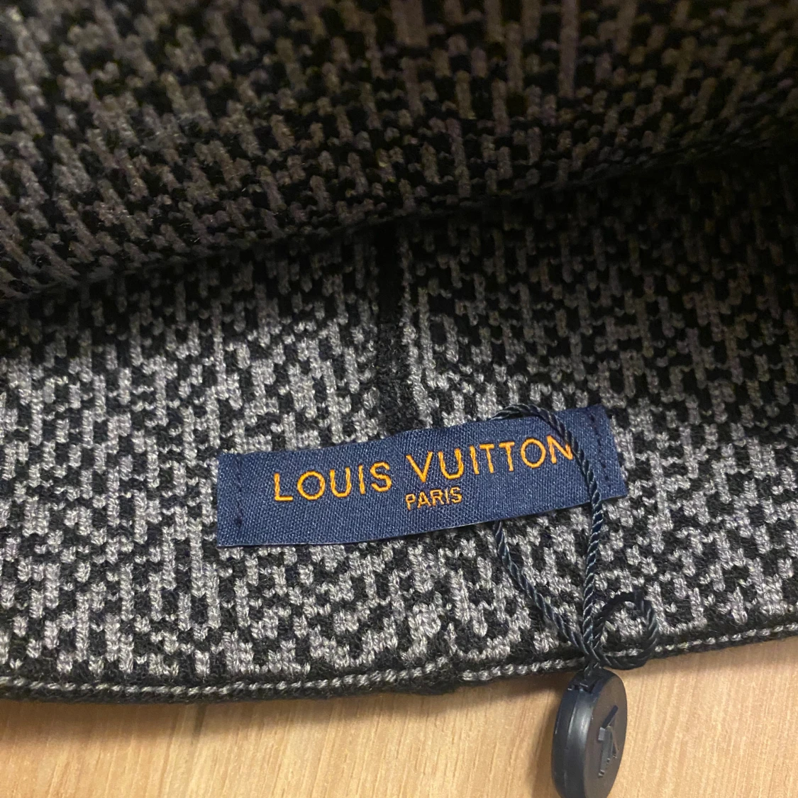 Louis Vuitton mössa beanie lv - 2