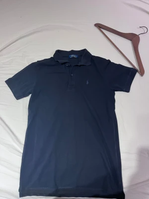 Svart ralph lauren piké - Riktigt fräsh! Använd fåtal gånger