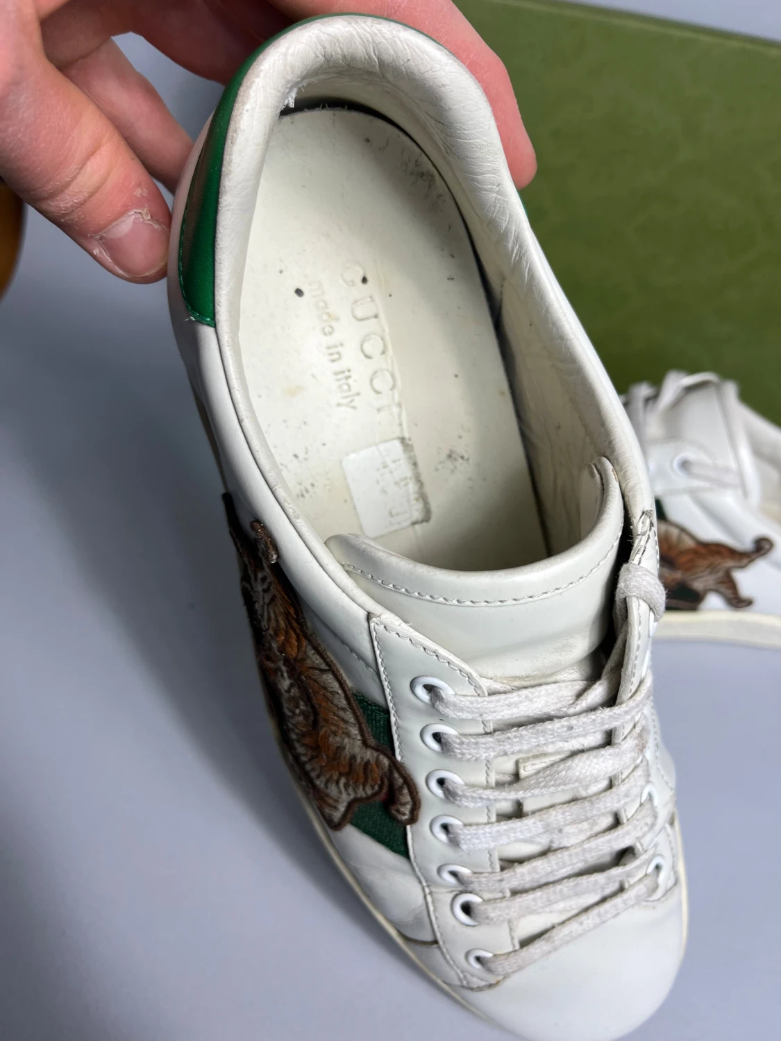 Gucci ace  sneakers med tigerbroderi - 2