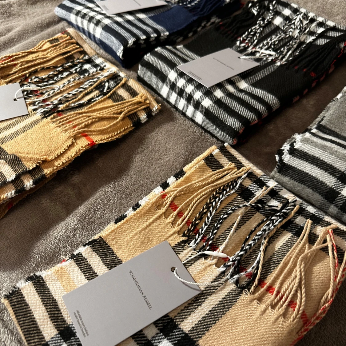 Rutiga halsdukar - 1