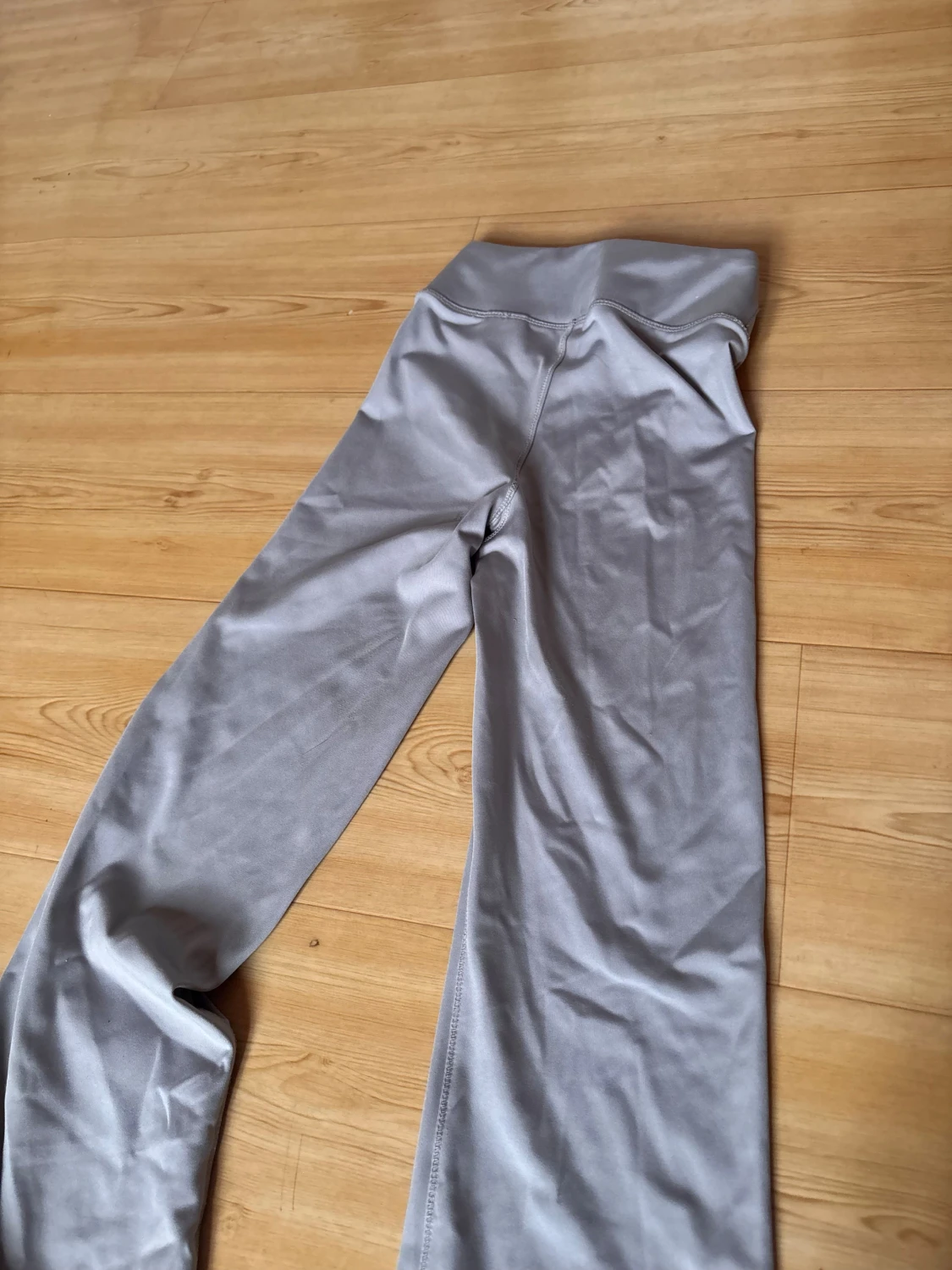 Grå träningsbyxor från Lager 157 - 4