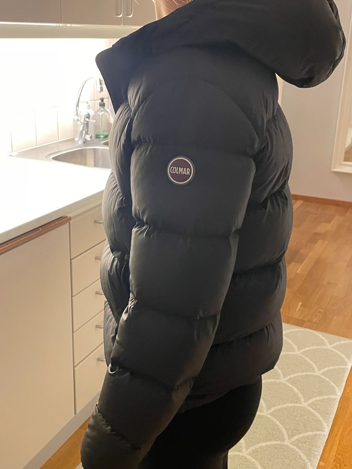 Svart pufferjacka från Colmar - 3