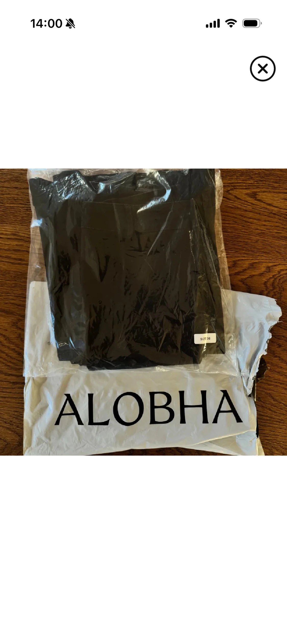 Svarta bootcut byxor från Alobha - 3