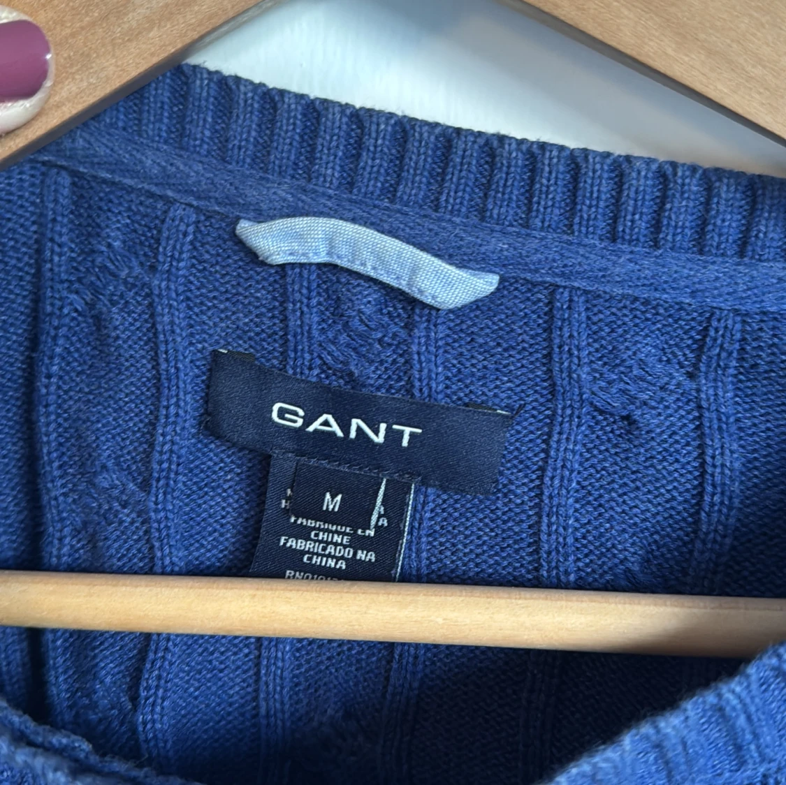 Blå kabelstickad tröja från GANT - 2